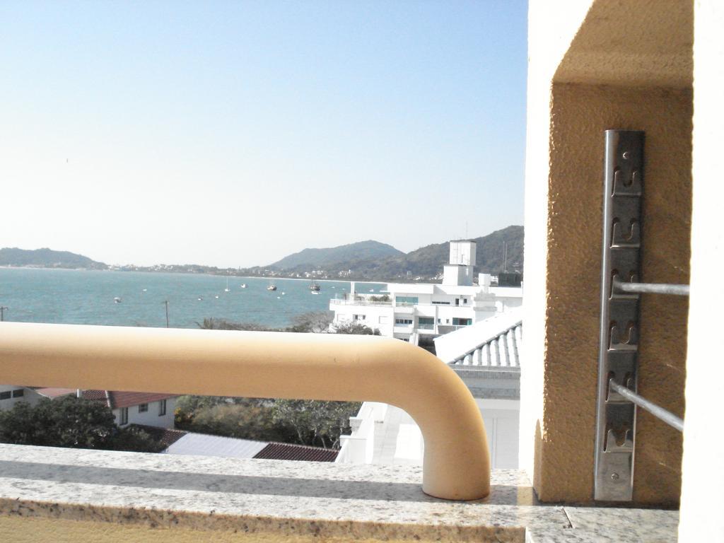 Linda Vista O Mar *